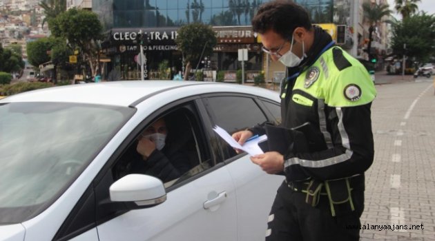 Alanya'da hafta sonu yasakları devam ediyor
