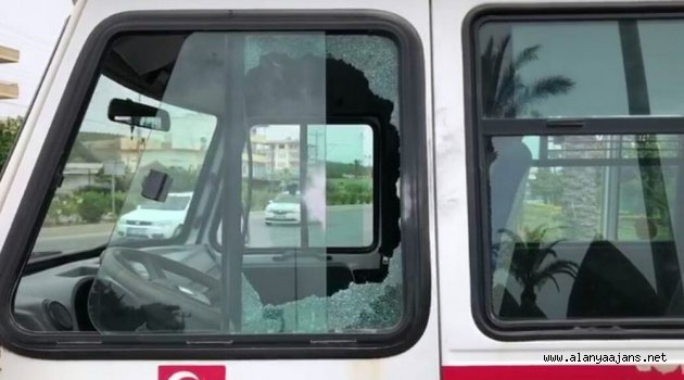 Alanya'da korkunç olay! Kırmızı ışıkta pompalı dehşeti