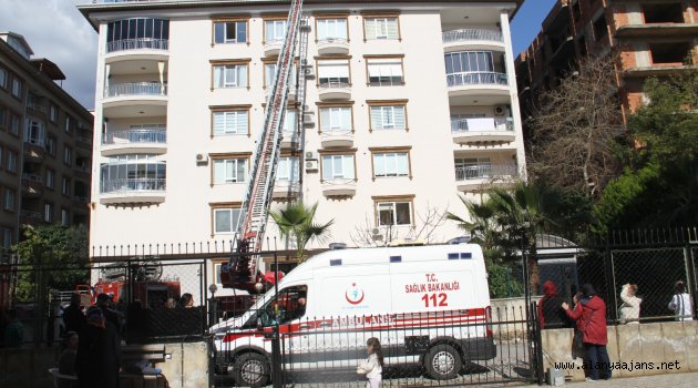 Alanya'da korkutan yangın!