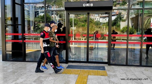 Alanya'da uyuşturucuya geçit yok!