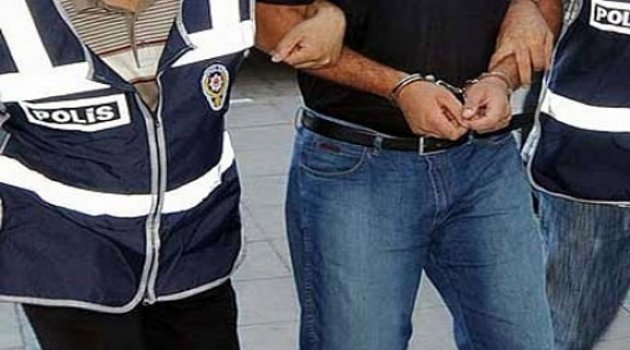 Alanya'de 2 polis gözaltına alındı