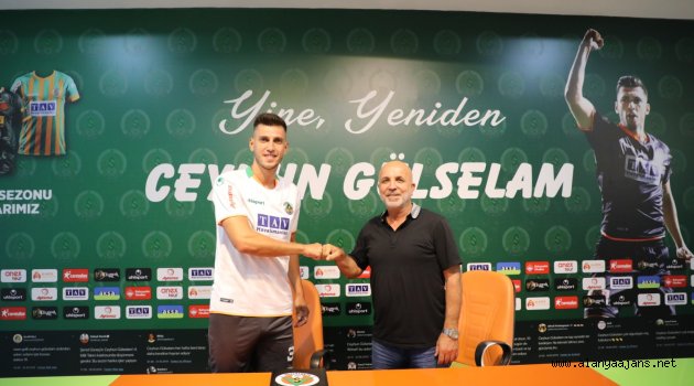 Alanyaspor Ceyhun Gülselam ile sözleşme yeniledi