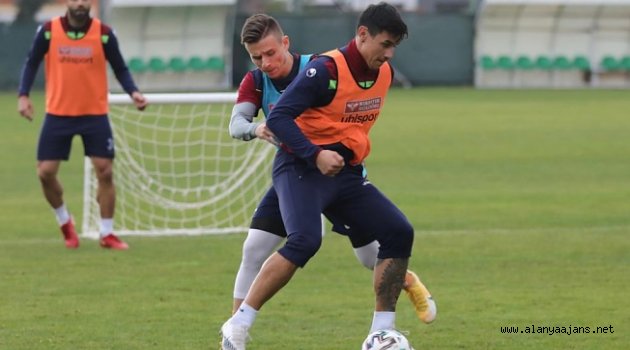Alanyaspor’da Sivasspor maçı hazırlıkları başladı