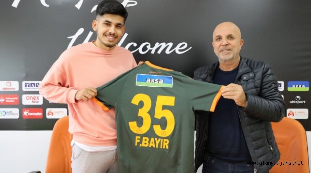 Alanyaspor defansa genç takviye