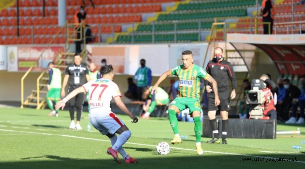 Alanyaspor evinde galip gelemedi