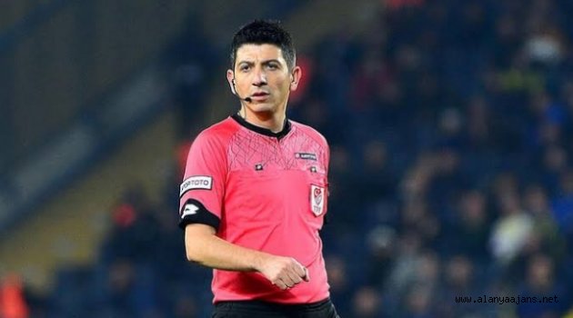 Alanyaspor - Fenerbahçe maçının hakemi belli oldu