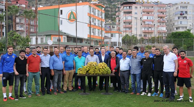 Alanyaspor Göztepe'ye bileniyor