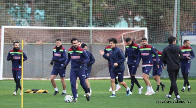 Alanyaspor hazırlıklara başladı