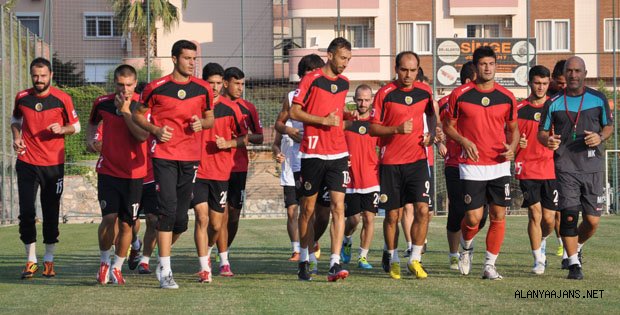 ALANYASPOR HAZIRLIKLARINI SÜRDÜRÜYOR