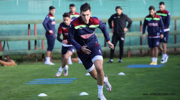 Alanyaspor hazırlıklarını sürdürüyor