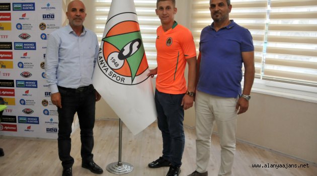 Alanyaspor ilk transferi yaptı