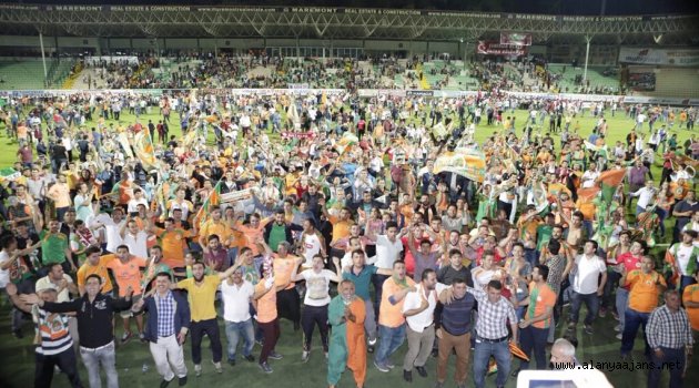 Alanyaspor süper lige koşuyor