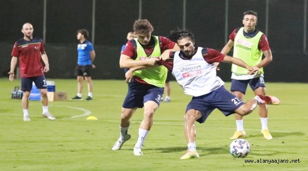 Alanyaspor, zirve yarışındaki rakibi Hatayspor’u ağırlayacak
