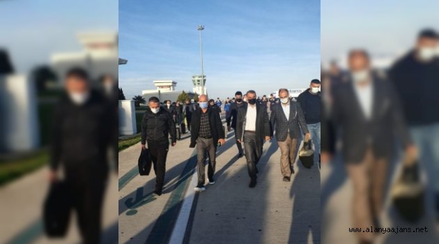 Alanyaspor'a sürpriz karşılama
