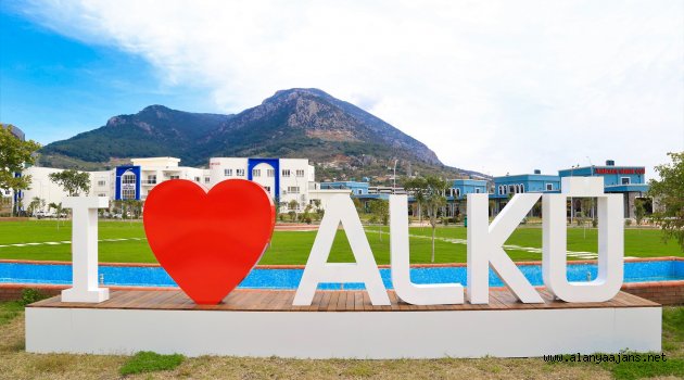 ALKÜ merak edilen üniversiteler arasında