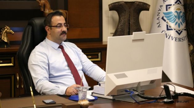ALKÜ Rektörü Kalan fetih konferansına katıldı