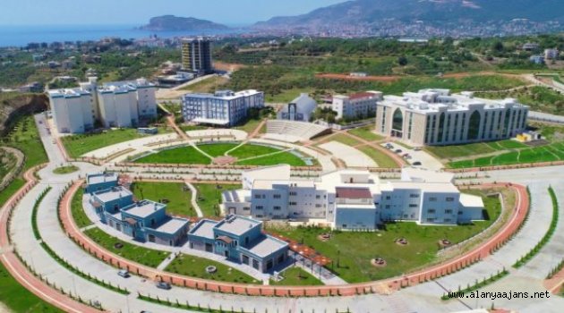 ALKÜ Turuncu Bayrak ödülünü almaya hak kazandı