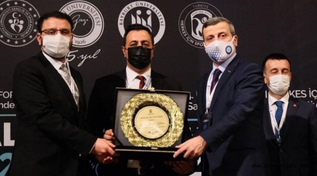 ALKÜ’ye, 'Herkes İçin Spor Onur' ödülü