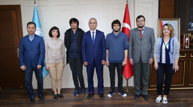 Alkü'lü Öğrencilerden Büyük Başarı