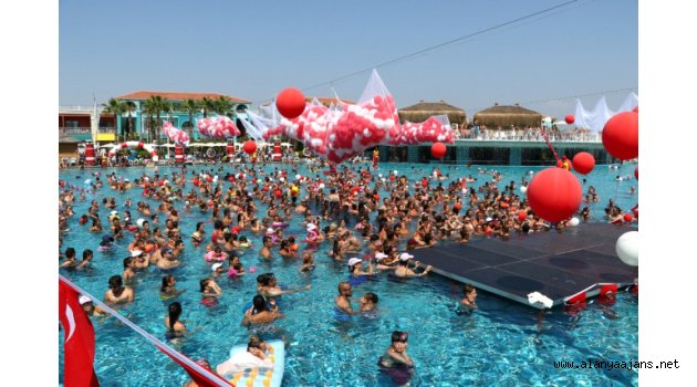 Antalya turizminde rekor kırıldı