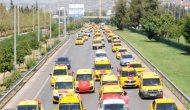 Antalyalı Taksiciler Teröre Tepki İçin Bin Kişilik Konvoy Yaptı