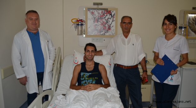 Aşırı terleme sorununa ameliyatla çözüm!