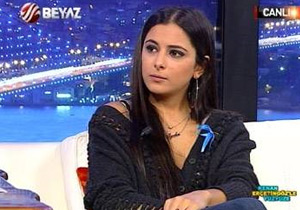 Ayda Mosharraf: 'Beni Kullanmaya Çalıştılar'
