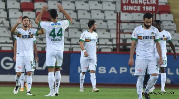 Aytemiz Alanyaspor’da eksikler can sıkıyor