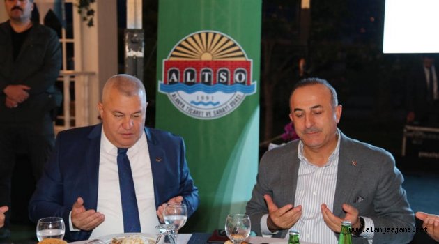 Bakan Çavuşoğlu: “Tehditlere boyun eğmiyoruz”