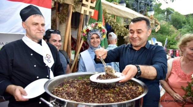 Baltık Ülkeleri 100. Yılını Kutladı