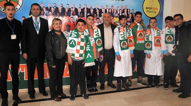 Başkan Çavuşoğlu Özel Öğrencileri Ağırladı