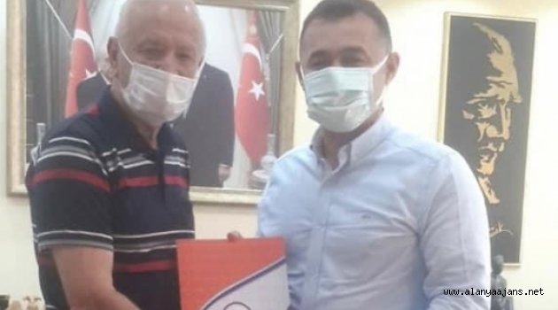 Başkan Demir belediyeden vergi indirimi talep etti