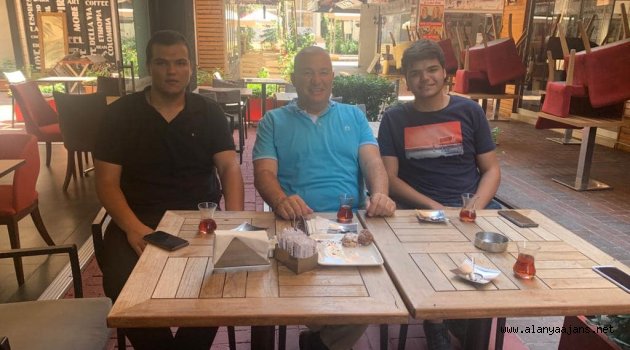Başkan Şahin, oğullarıyla sınav stresini attı