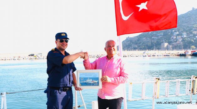 Başkan Şahin'den Karadeniz'e veda ziyareti
