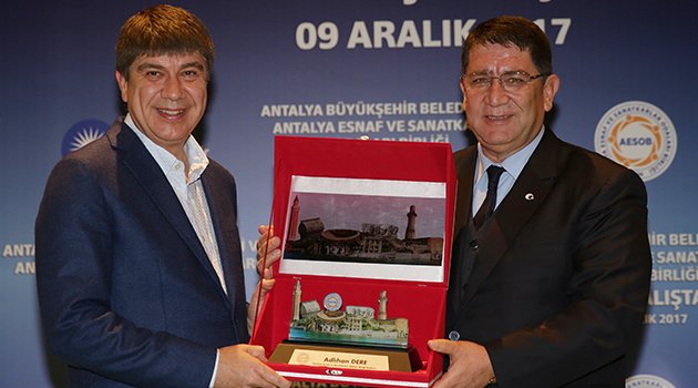 Başkan Türel, yol arkadaşları ile buluştu