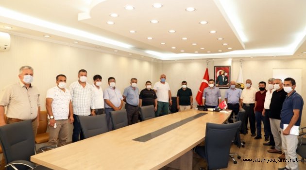 Başkan Yücel, batı bölgesi muhtarları ile istişare etti
