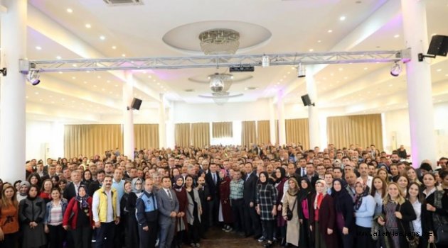 Başkan Yücel personeliyle kahvaltıda buluştu