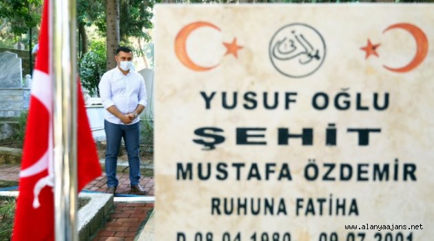 Başkan Yücel şehitleri unutmadı