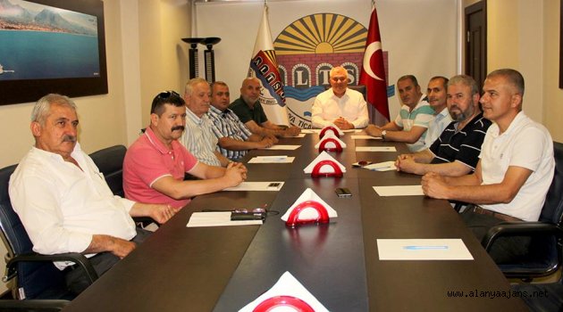 Başkanlar esnaf için toplandı