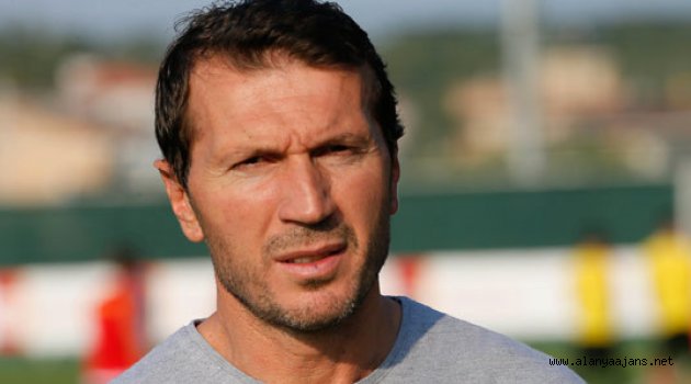 Bayram Bektaş: “Alanyaspor kimseyi aldatmasın”
