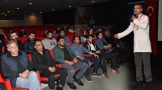 Berber Ve Kuaförlere Hijyen Semineri