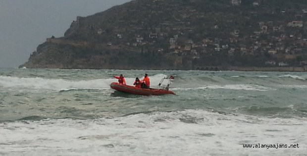 BOĞULMA İHBARI ALARMA NEDEN OLDU