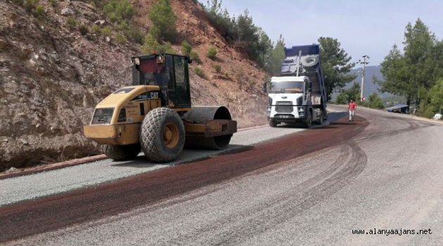 Büyükşehir Belediyesi Dim grup yolunu asfaltladı