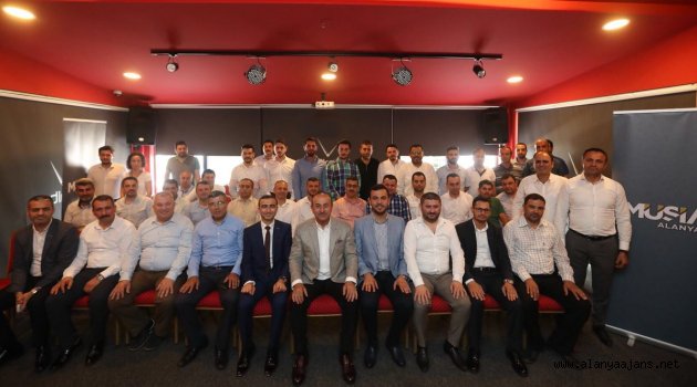 Çavuşoğlu, Yeni Hükümet Sistemiyle Türkiye Şahlanacak