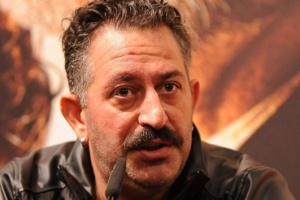 Cem Yılmaz'dan İlber Ortaylı'ya tepki