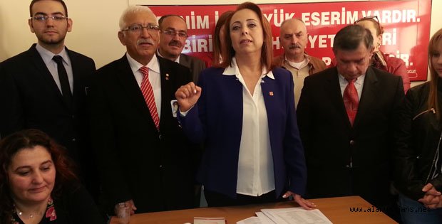CHP'DE MÜHÜR ARTIK YEŞİLDAL'DA