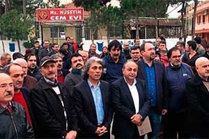 CHP'li belediye cemevini kapattı