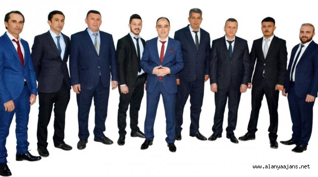 ÇIPLAKLI MUHTAR ADAYI BEKİR KARAKUŞ HIZ KESMİYOR