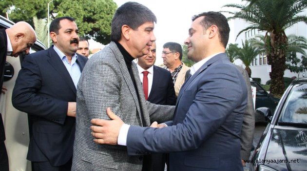 Cumhur İttifakının Alanya Yürüyüşüne Türel'de Katılacak