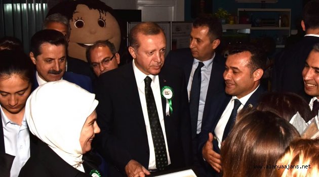 Cumhurbaşkanı Alanya Bahçesinde